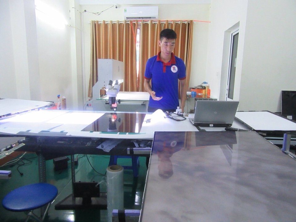 sửa tivi sharp chuyên nghiệp Sửa tivi Sharp tại nhà Hà Nội uy tín giá rẻ, thợ chuyên nghiệp