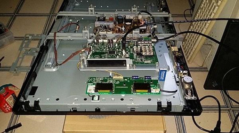 Giá sửa tivi hỏng cao áp tại nhà Hà Nội